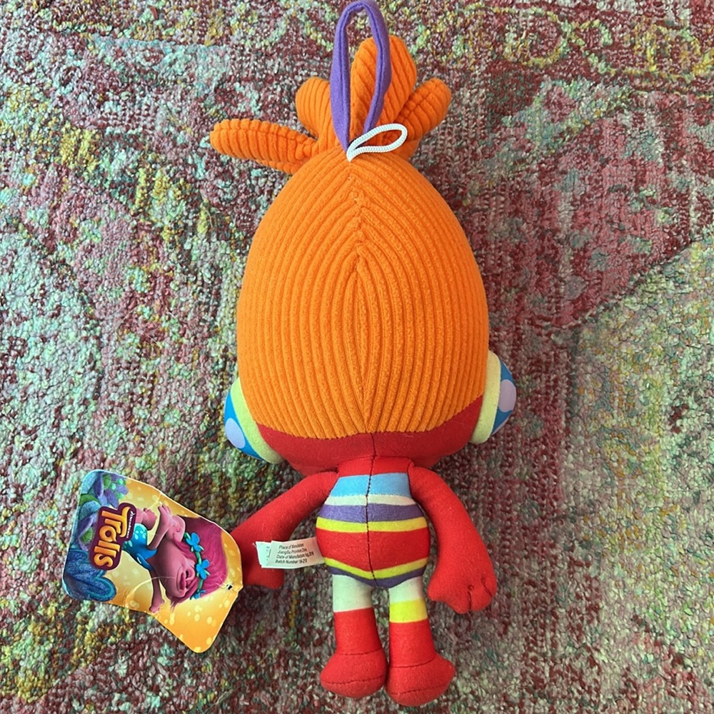 Trolls DJ Suki Plush - Picture 2 of 3